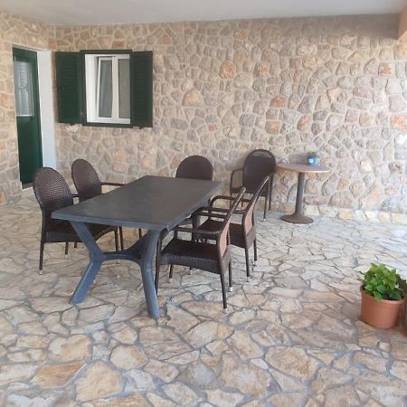 וולי לוסיניי Apartmani Antonio חדר תמונה